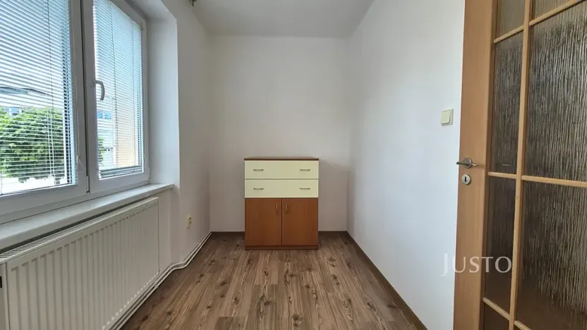 Pronájem bytu 2+kk, Písek, Nádražní, 32 m2