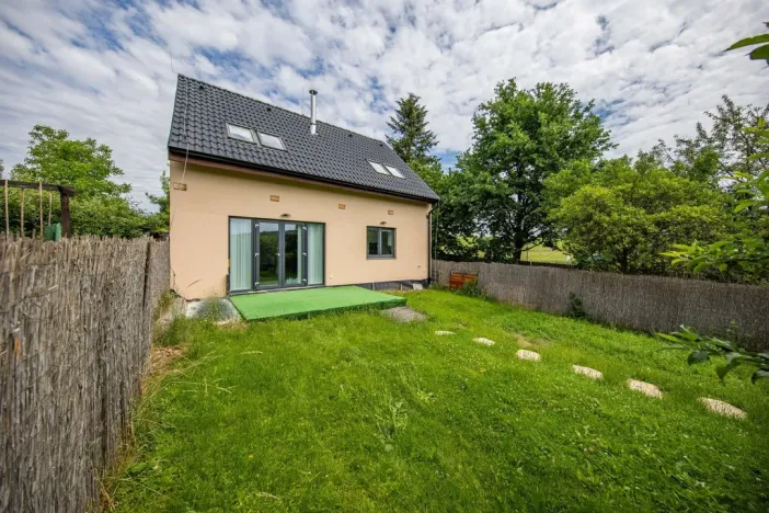 Prodej rodinného domu, Velký Týnec, Boční, 115 m2