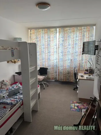 Pronájem bytu 4+1, Praha - Letňany, Tvrdého, 89 m2