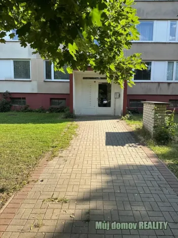 Pronájem bytu 4+1, Praha - Letňany, Tvrdého, 89 m2