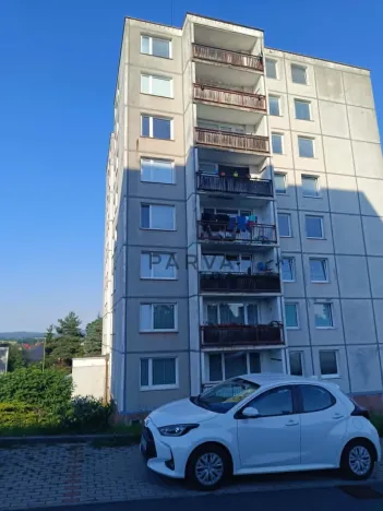Pronájem bytu 1+kk, Holoubkov, 26 m2