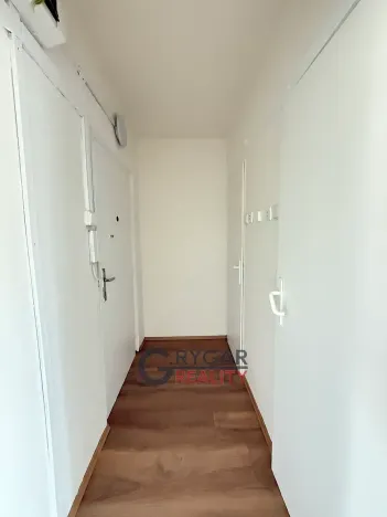 Prodej bytu 1+kk, Praha - Troja, K sadu, 26 m2