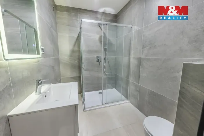 Prodej rodinného domu, Králův Dvůr, Fibichova, 97 m2