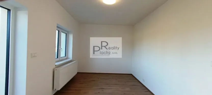 Prodej bytu 2+kk, Hevlín, 69 m2
