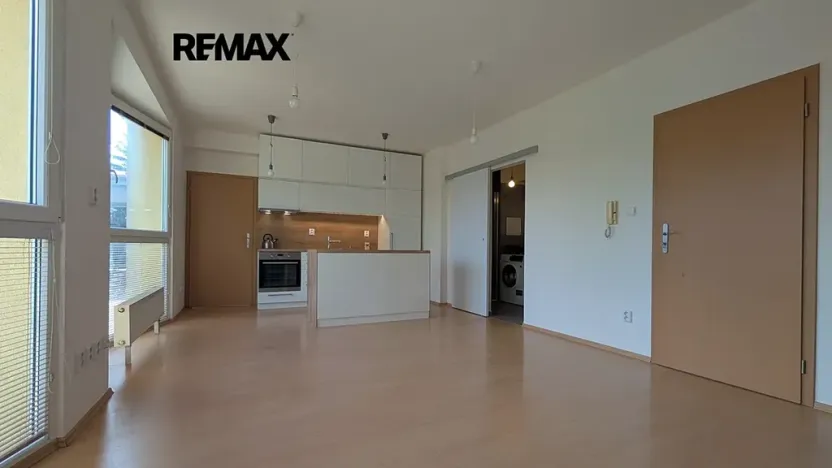 Pronájem bytu 2+kk, Praha - Újezd nad Lesy, Račiněveská, 51 m2