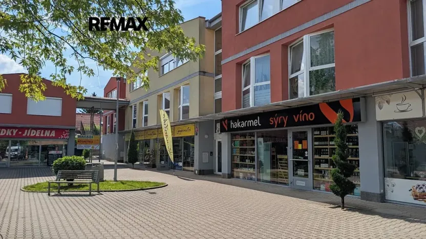 Pronájem bytu 2+kk, Praha - Újezd nad Lesy, Račiněveská, 51 m2