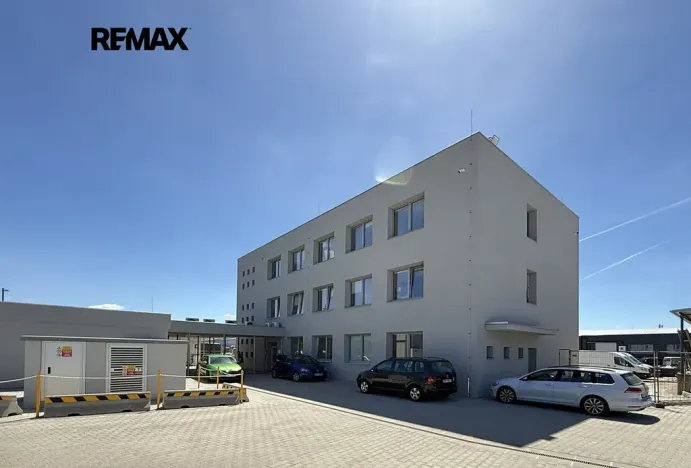 Pronájem kanceláře, Pardubice, Fáblovka, 444 m2