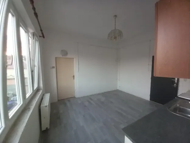 Pronájem bytu 2+kk, Cheb, Evropská, 31 m2