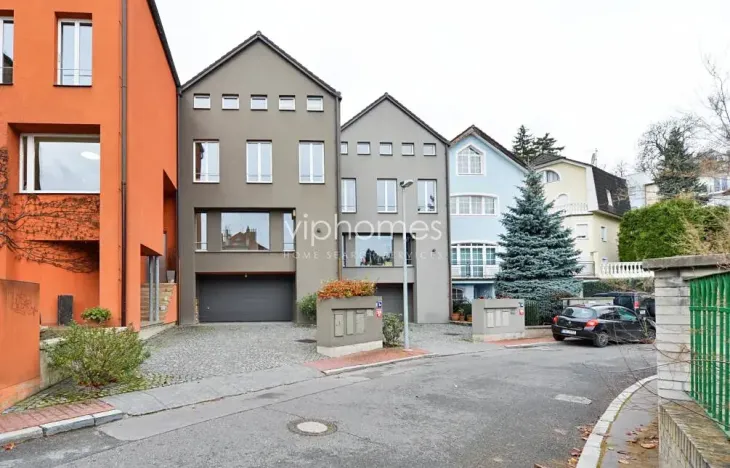 Pronájem rodinného domu, Praha - Smíchov, Pod Závěrkou, 350 m2