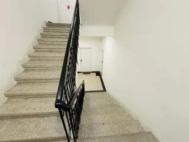 Pronájem bytu 1+kk, Praha - Libeň, Lihovarská, 28 m2