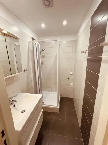 Pronájem bytu 2+kk, Praha - Kamýk, Pšenčíkova, 43 m2