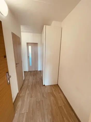 Pronájem bytu 2+kk, Praha - Kamýk, Pšenčíkova, 43 m2
