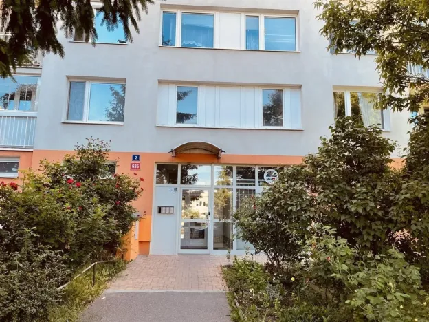 Pronájem bytu 2+kk, Praha - Kamýk, Pšenčíkova, 43 m2