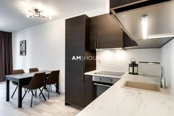 Pronájem bytu 2+kk, Praha - Strašnice, Zvěřinova, 57 m2