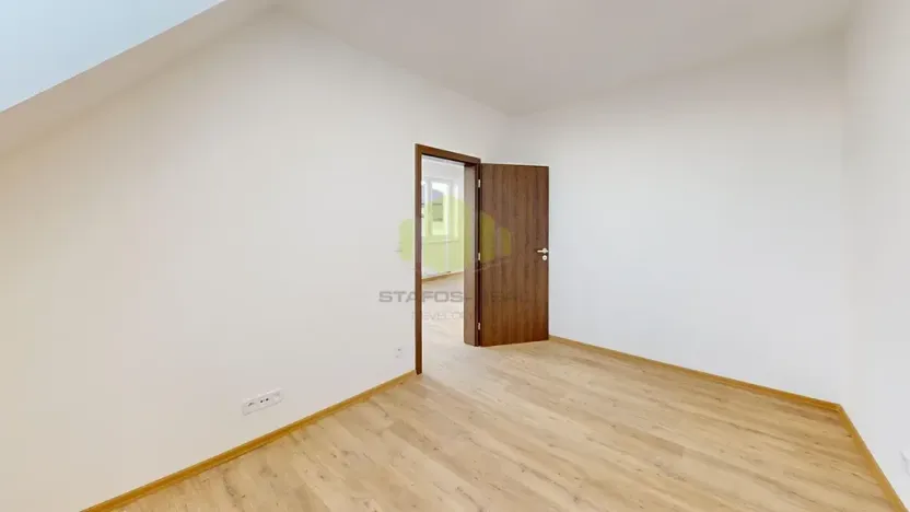 Pronájem bytu 2+kk, Olomouc, Topolová, 52 m2