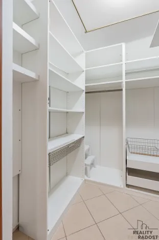 Prodej bytu 2+kk, Praha - Stodůlky, Laurinova, 55 m2