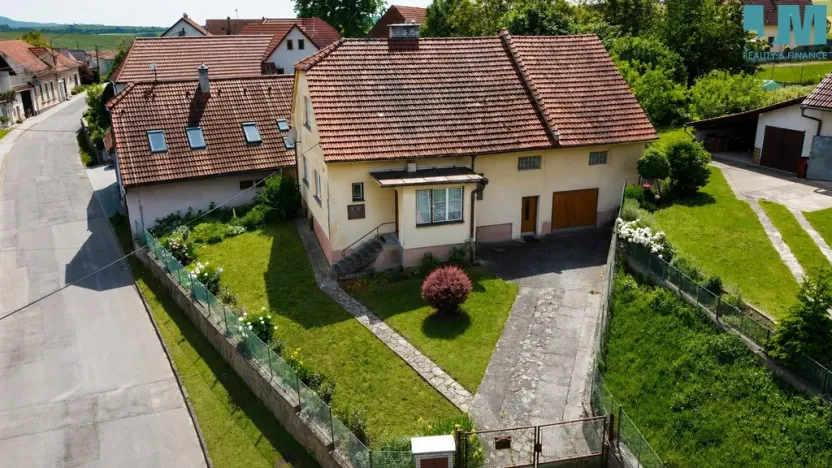 Prodej rodinného domu, Černotín - Hluzov, 218 m2