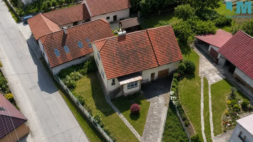 Prodej rodinného domu, Černotín - Hluzov, 218 m2
