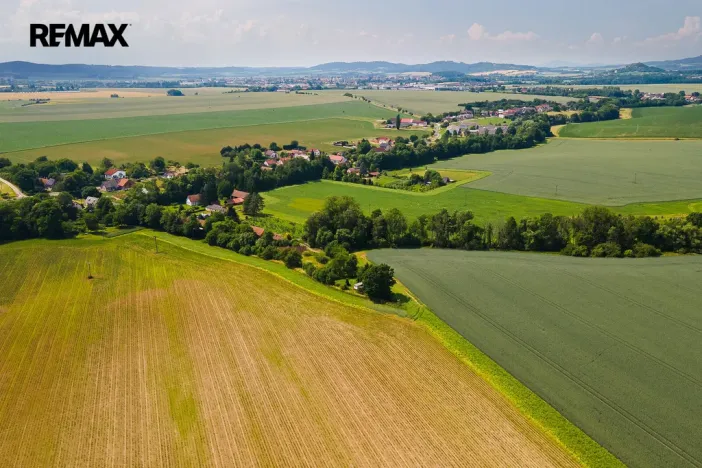 Prodej zahrady, Jičín, 600 m2