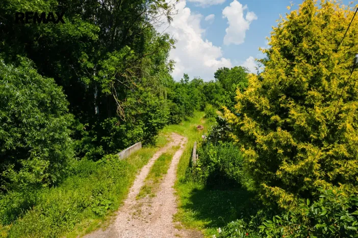 Prodej zahrady, Jičín, 600 m2