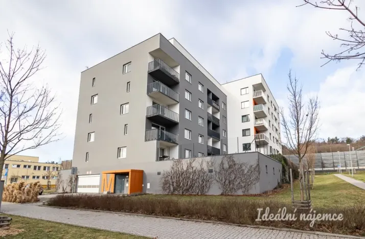 Pronájem bytu 2+kk, Praha - Vysočany, Strnadových, 50 m2