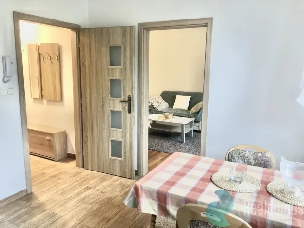 Pronájem bytu 1+1, Český Krumlov - Plešivec, Věncova, 40 m2
