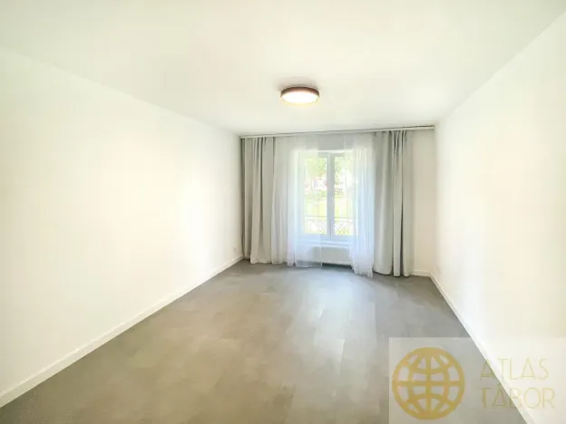 Prodej bytu 2+1, Mníšek pod Brdy, Skalecká, 54 m2