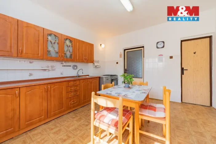 Prodej rodinného domu, Březová, Gen. Svobody, 294 m2