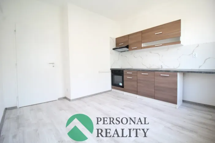Pronájem bytu 2+1, Sokolov, Jednoty, 62 m2