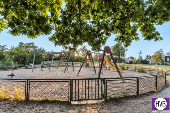 Prodej bytu 4+1, Praha - Smíchov, Holečkova, 87 m2