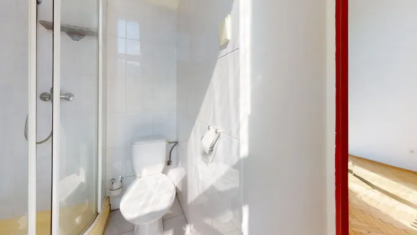 Prodej atypického bytu, Karlovy Vary, I. P. Pavlova, 50 m2