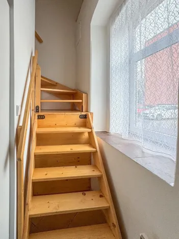 Pronájem bytu 1+1, Žatec, Hájkova, 32 m2
