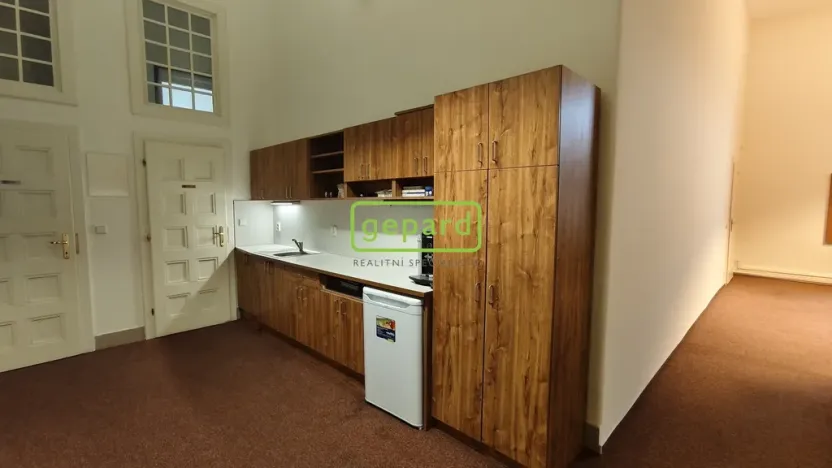 Pronájem kanceláře, Brno - Veveří, Moravské náměstí, 39 m2