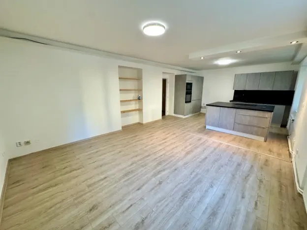 Pronájem bytu 2+kk, Zlín, Kamenná, 63 m2