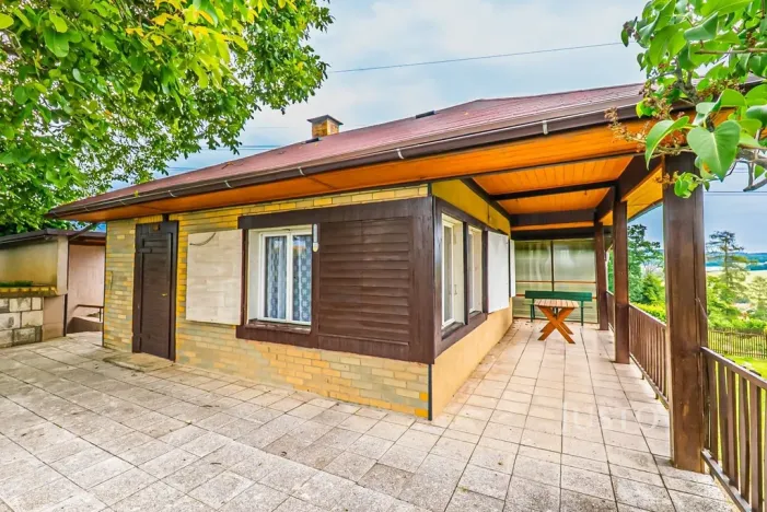 Prodej chaty, Lešany - Břežany, 38 m2