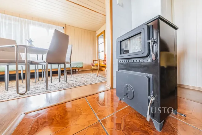 Prodej chaty, Lešany - Břežany, 38 m2