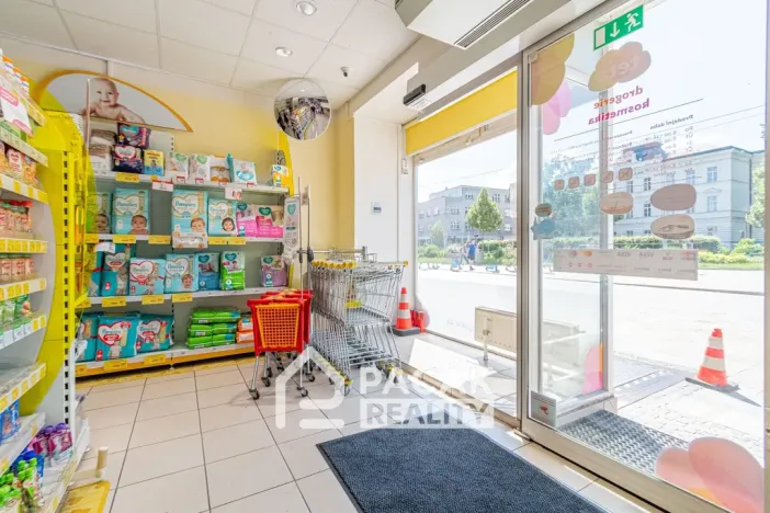 Prodej obchodního prostoru, Zlín, třída Tomáše Bati, 247 m2
