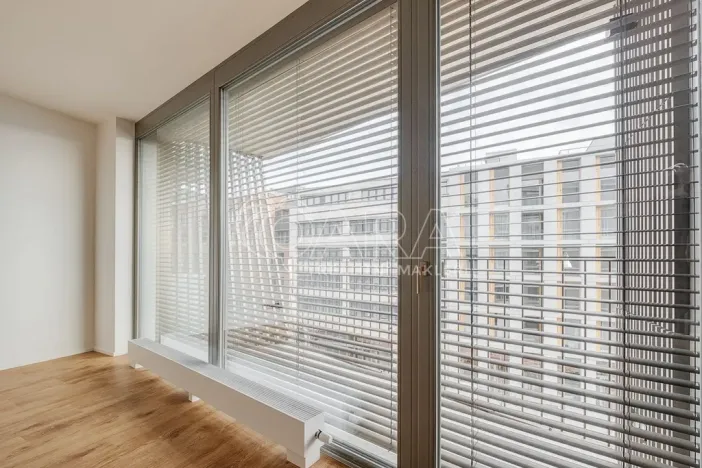 Pronájem bytu 3+kk, Praha - Smíchov, Šiklové, 85 m2