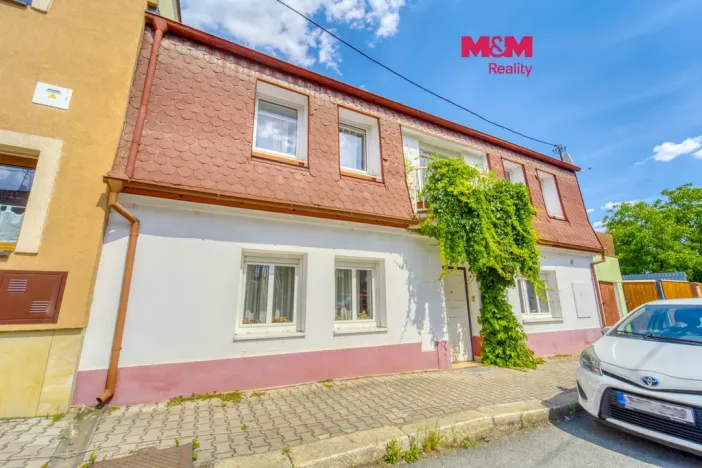 Prodej rodinného domu, Plzeň - Severní Předměstí, V Lužánkách, 183 m2