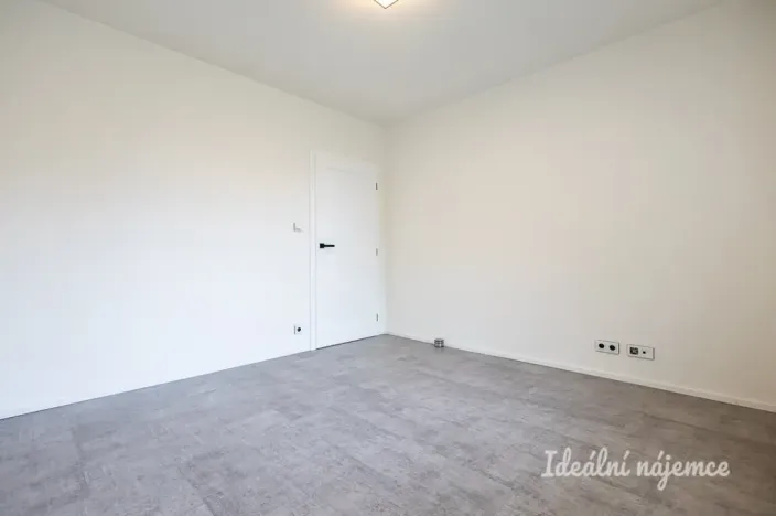 Pronájem bytu 4+1, Praha - Kamýk, Rytířova, 83 m2