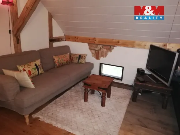 Prodej rodinného domu, Milhostov - Hluboká, 168 m2