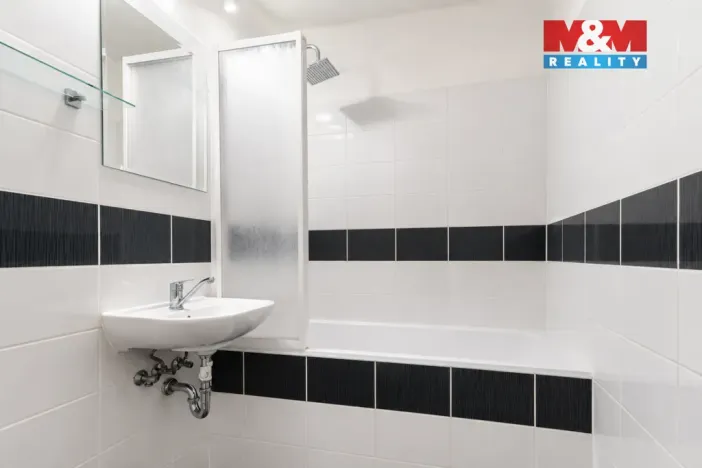 Pronájem bytu 2+1, Česká Lípa, Myslbekova, 57 m2