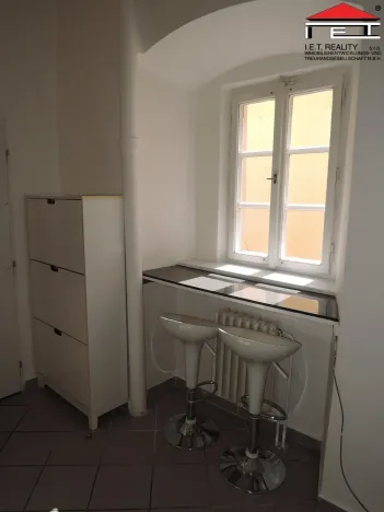 Pronájem kanceláře, Praha - Staré Město, Týnská, 114 m2