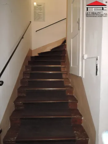 Pronájem kanceláře, Praha - Staré Město, Týnská, 114 m2