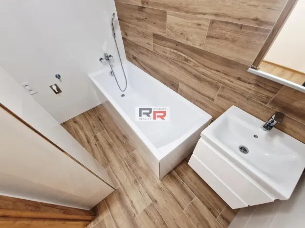 Pronájem bytu 3+1, Nová Ulice, Dělnická, 64 m2