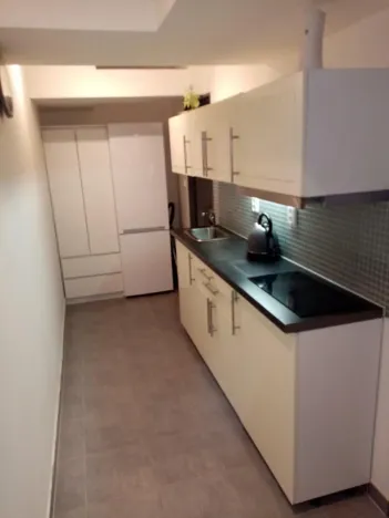 Pronájem bytu 2+1, Praha - Stodůlky, Borovanského, 37 m2