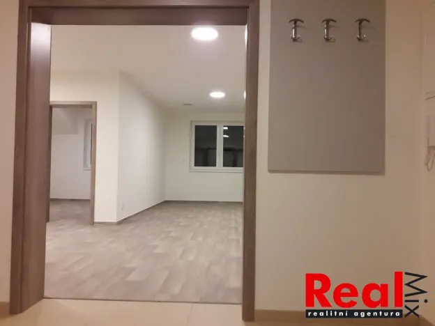 Pronájem bytu 3+kk, Rajhradice, Opatovická, 95 m2