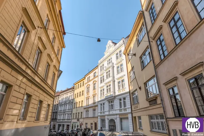 Prodej ubytování, Praha, Školská, 21 m2