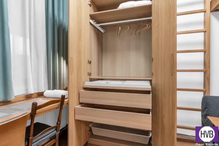 Prodej ubytování, Praha, Školská, 21 m2