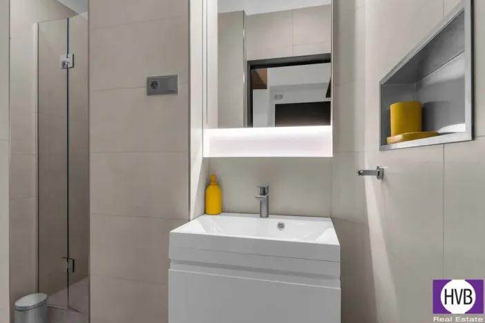 Prodej ubytování, Praha, Školská, 21 m2